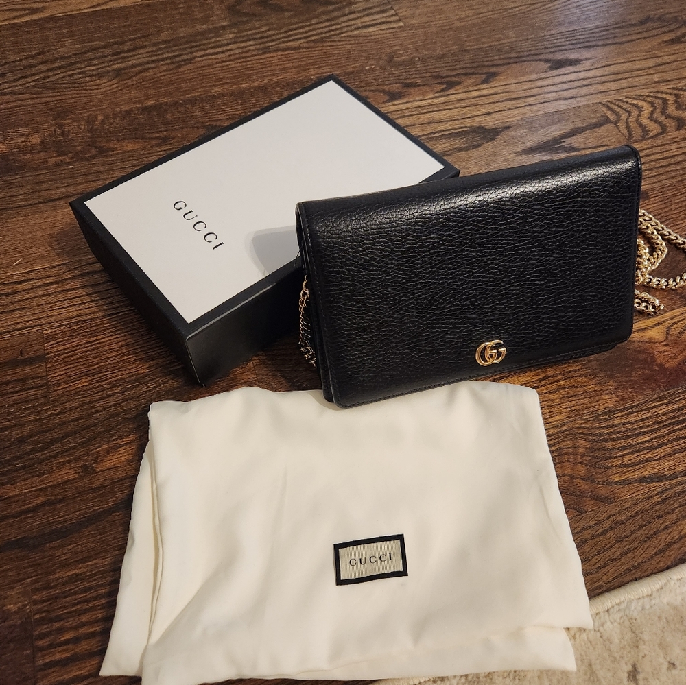Gucci GG Marmont leather mini chain bag
